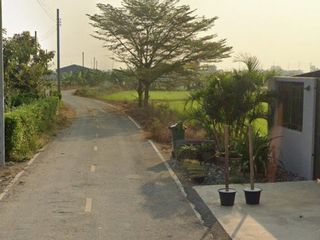 Terreno en venta en Sai Noi, Nonthaburi