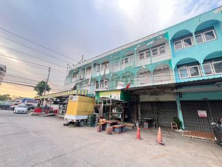 For rent 2 bed retail Space in Phra Pradaeng, Samut Prakan