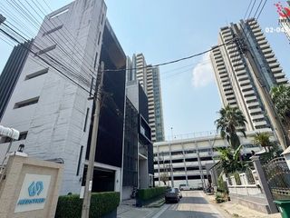 For sale 6 bed office in Pak Kret, Nonthaburi