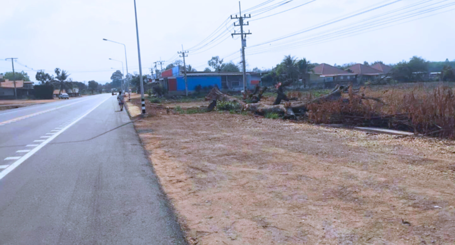 For sale land in Nam Yuen, Ubon Ratchathani