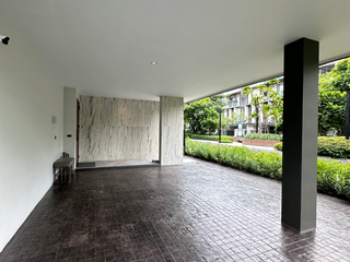 For sale 3 bed house in Huai Khwang, Bangkok