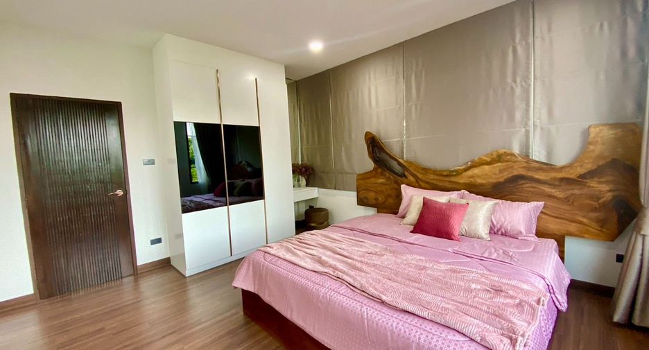 Villa zum Kauf mit 4 Zimmer in San Kamphaeng, Chiang Mai