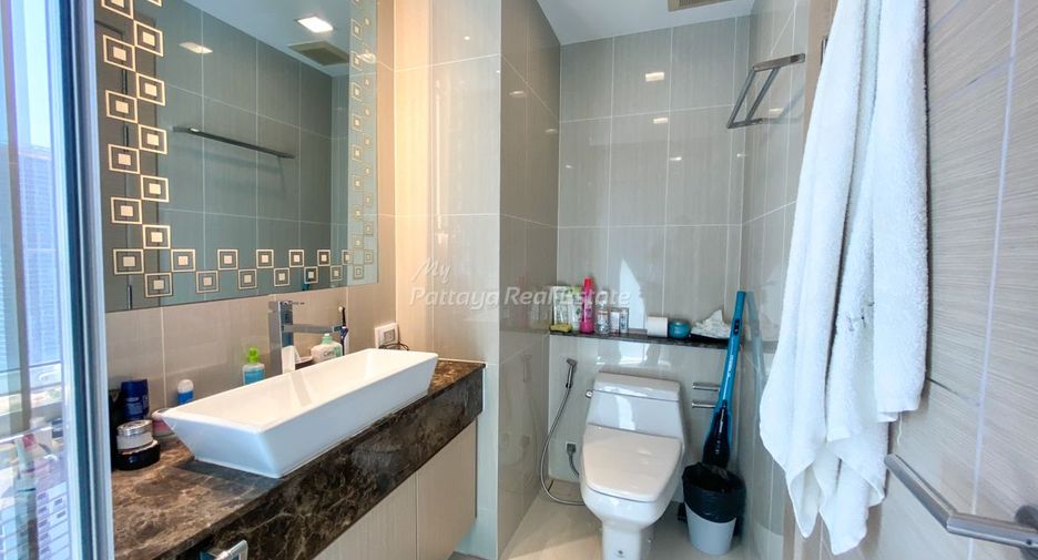 À vendre 2 chambres condo à Bang Lamung, Chonburi