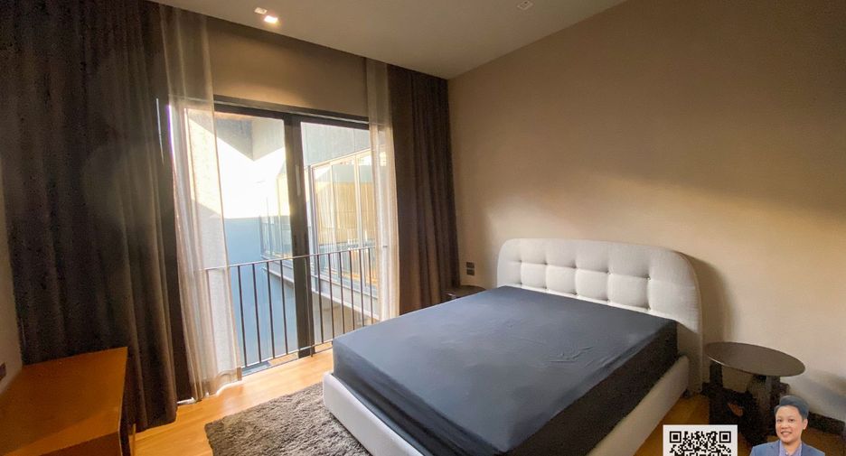 For sale 5 bedrooms house in Suan Luang, Bangkok