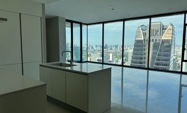 For sale 3 bed condo in Khlong Toei, Bangkok