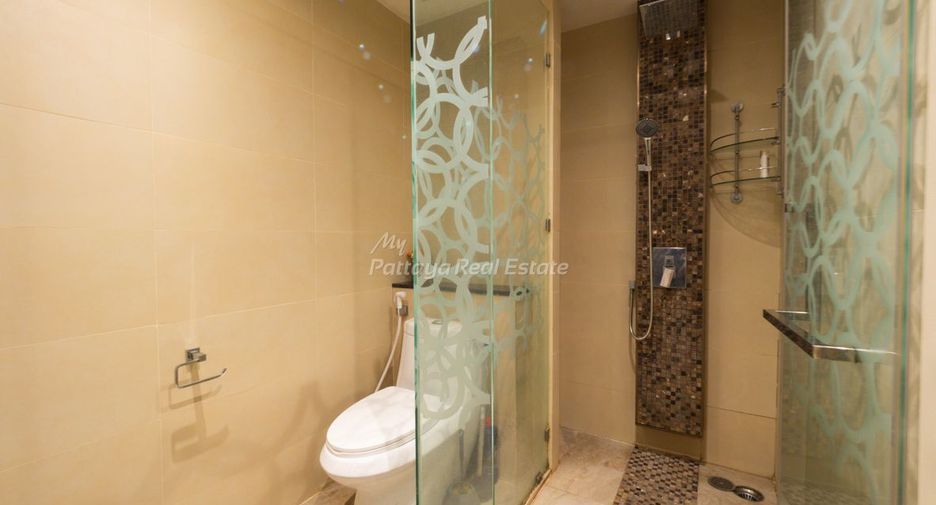 À louer studio condo à Bang Lamung, Chonburi
