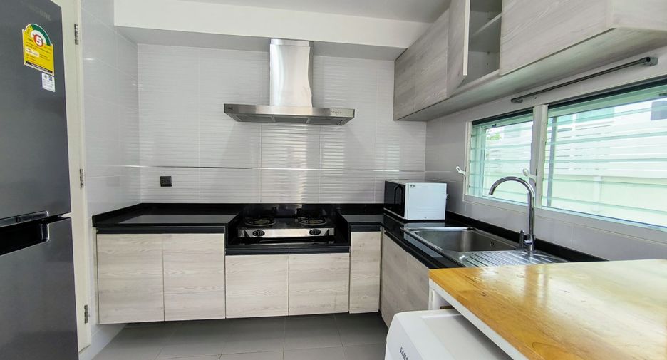 For rent 3 bedrooms house in Bang Phli, Samut Prakan