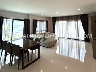 For rent 4 bedrooms house in Don Mueang, Bangkok