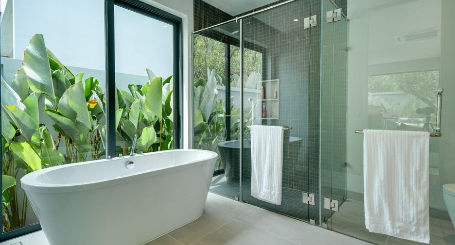 Villa zur Miete und zum Kauf mit 3 Zimmer in Thalang, Phuket