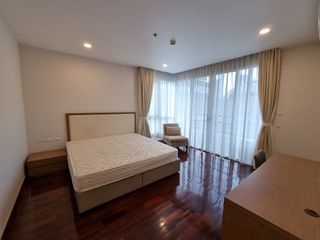 For rent 3 bed serviced apartment in Watthana, Bangkok