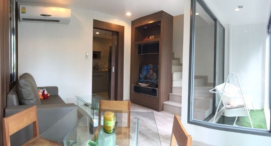 For rent 1 bed condo in Phra Khanong, Bangkok