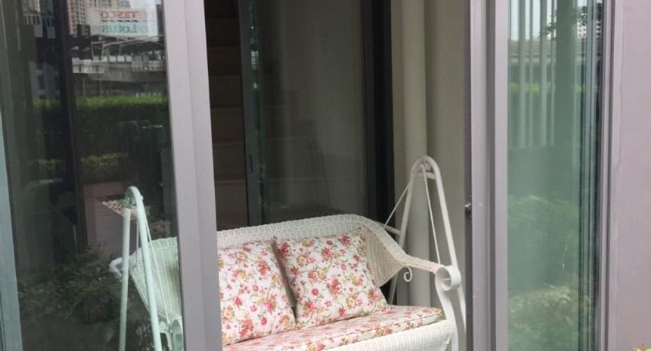 For rent 1 bed condo in Phra Khanong, Bangkok