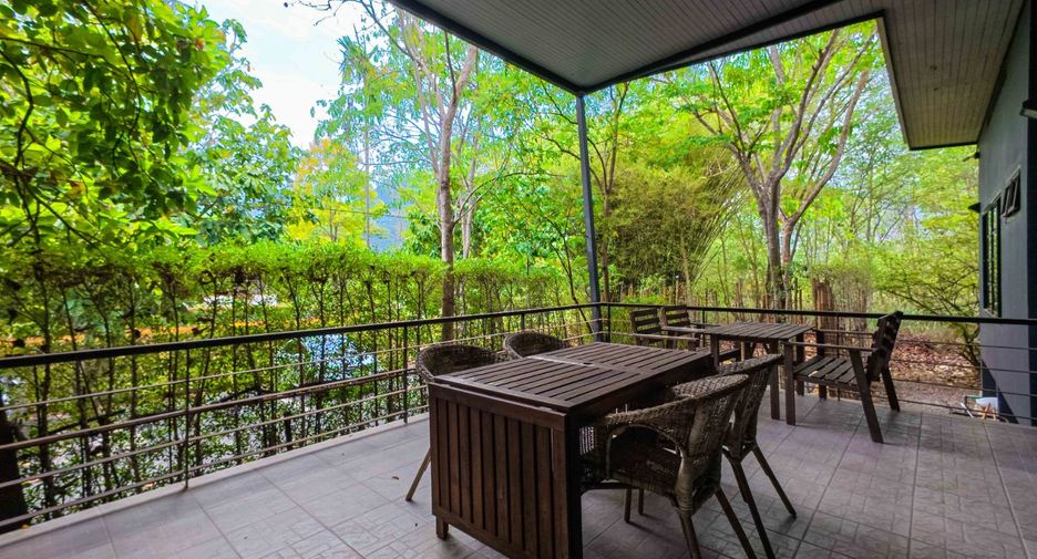 Gewerbefläche zum Kauf mit 2 Zimmer in Pak Chong, Nakhon Ratchasima