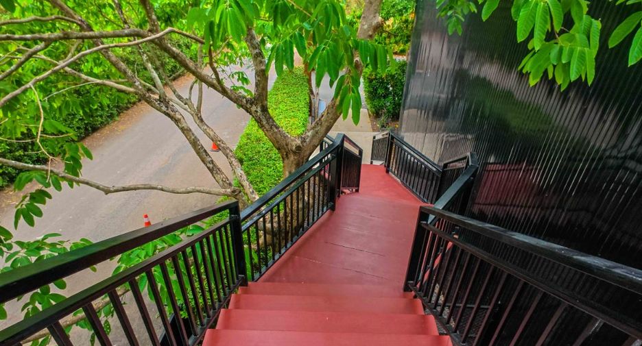Gewerbefläche zum Kauf mit 2 Zimmer in Pak Chong, Nakhon Ratchasima