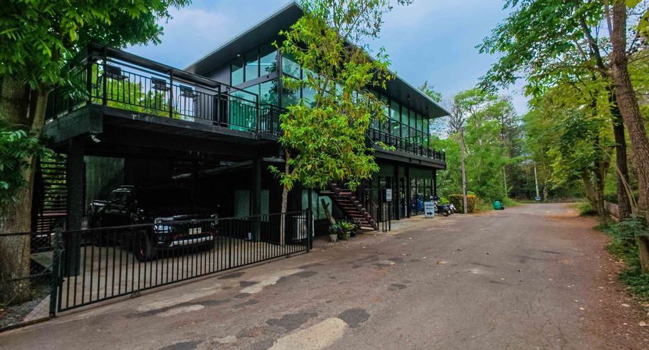 Local comercial en venta de 2 habitaciones en Pak Chong, Nakhon Ratchasima