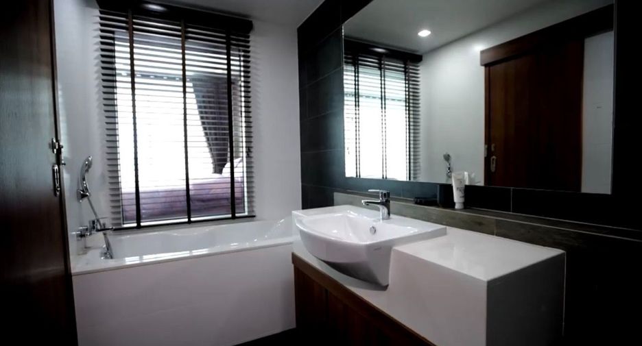 Casa adosada en venta de 2 habitaciones en Hang Dong, Chiang Mai