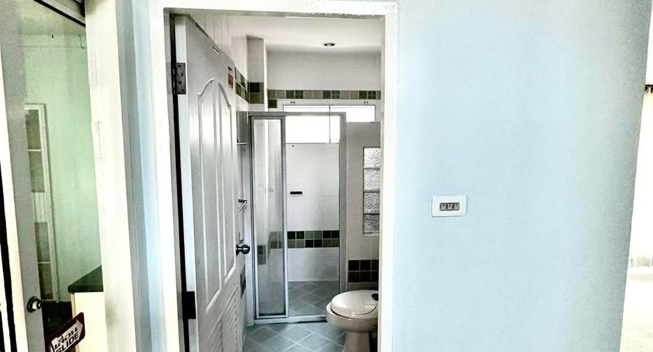 For sale 3 bedrooms house in Mueang Chiang Mai, Chiang Mai