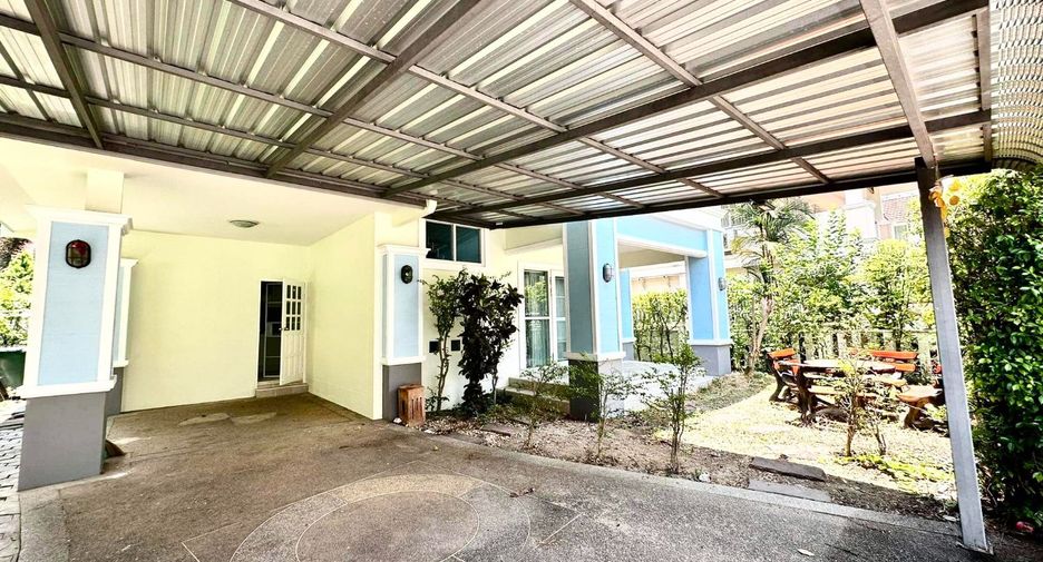 For sale 3 bedrooms house in Mueang Chiang Mai, Chiang Mai