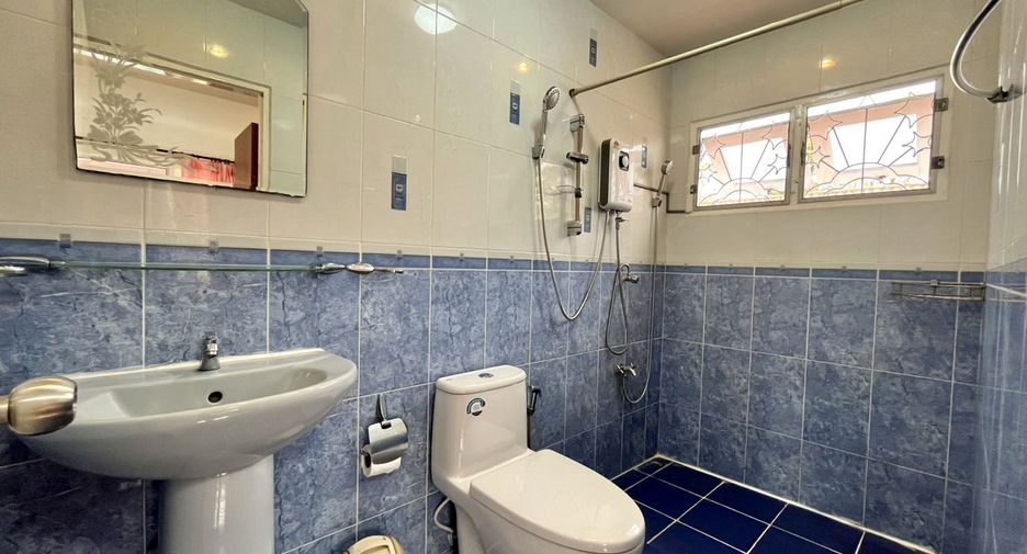 For rent 3 bedrooms house in Mueang Chiang Mai, Chiang Mai