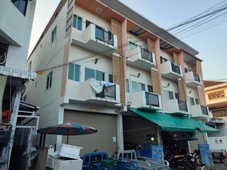 For rent and for sale 2 bed retail Space in Mueang Chiang Mai, Chiang Mai