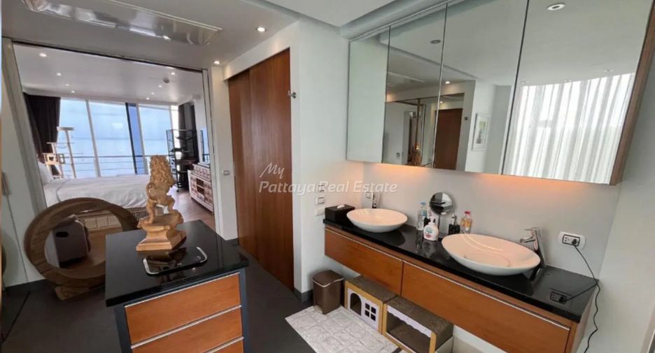 For sale 3 bedrooms condo in Sattahip, Chonburi