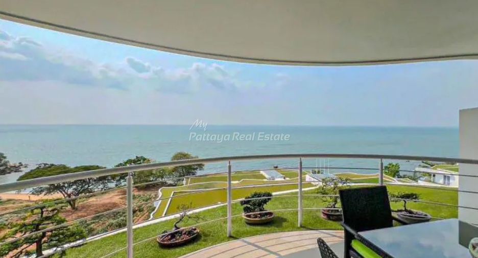 For sale 3 bedrooms condo in Sattahip, Chonburi
