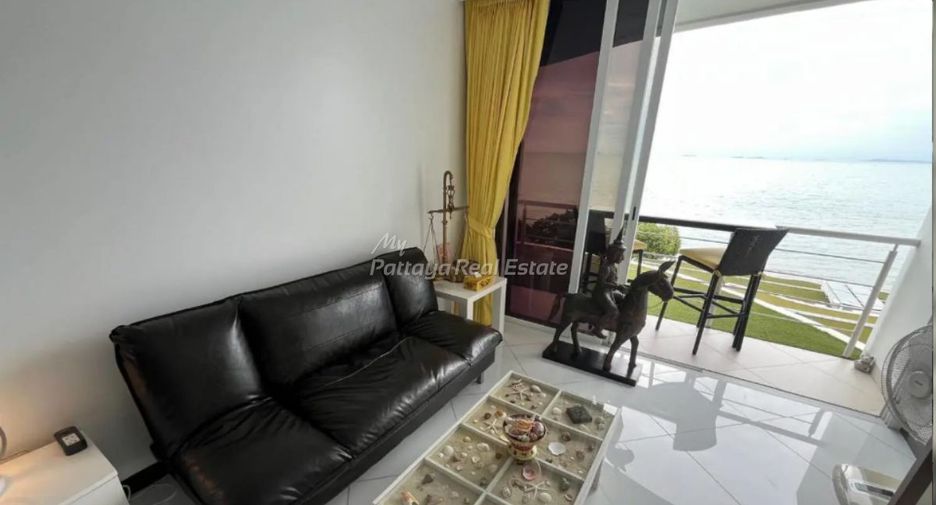 For sale 3 bedrooms condo in Sattahip, Chonburi