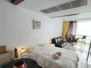 For sale 3 bedrooms condo in Na Jomtien, Pattaya
