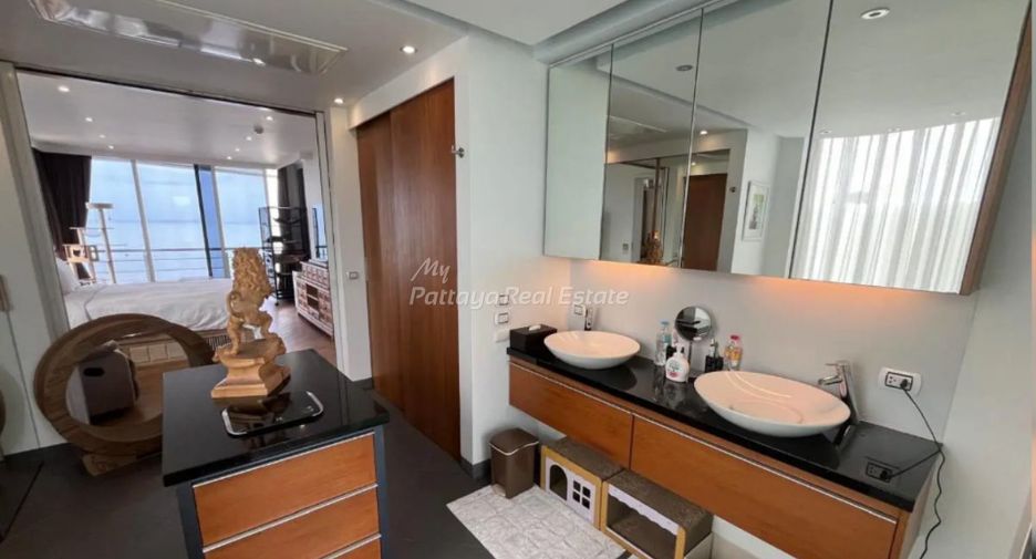 For sale 3 bedrooms condo in Sattahip, Chonburi