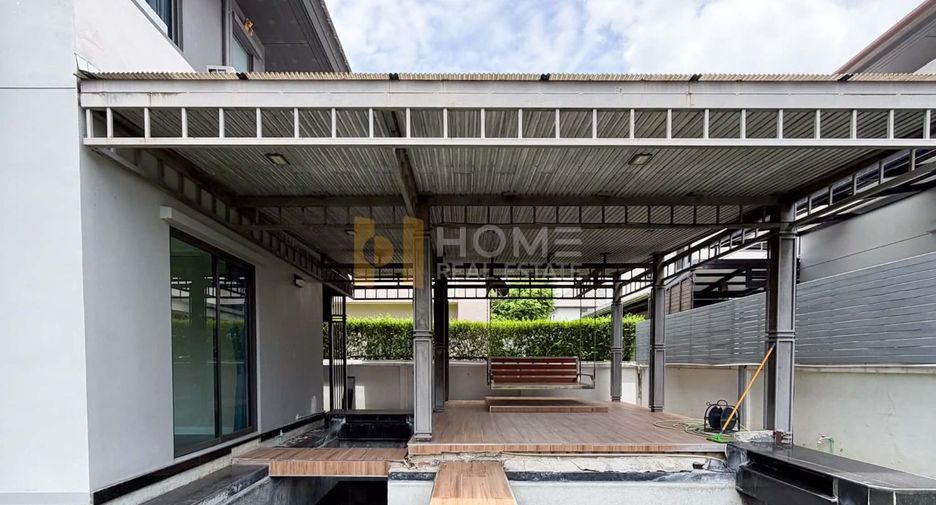 Haus zum Kauf mit 4 Zimmer in Phasi Charoen, Bangkok
