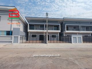 For sale 2 bed townhouse in Khlong Luang, Pathum Thani