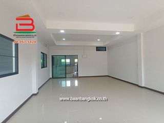 For sale 2 bed townhouse in Khlong Luang, Pathum Thani