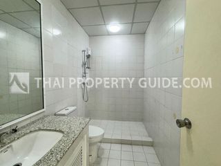 For rent 3 bedrooms house in Phaya Thai, Bangkok