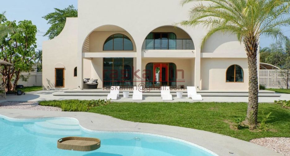For rent そして for sale 4 ベッドルーム villa in Bang Lamung, Chonburi