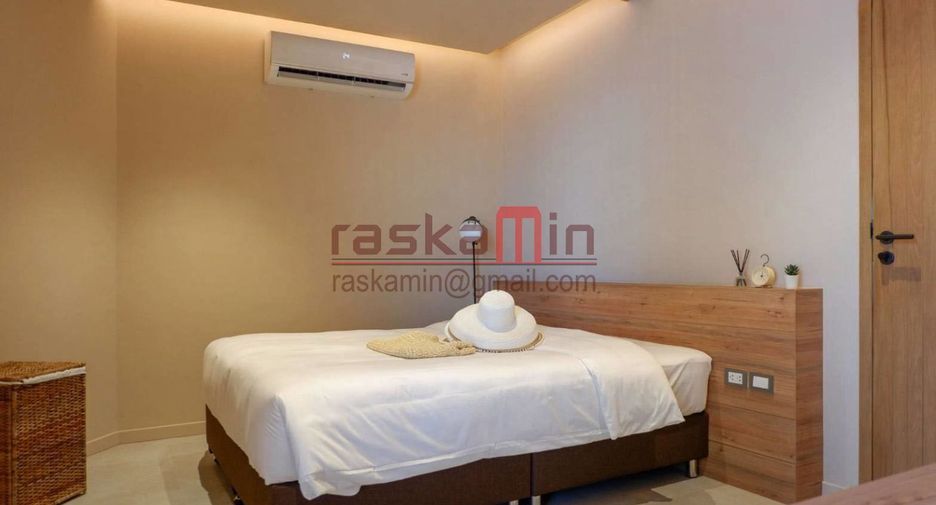 For rent そして for sale 4 ベッドルーム villa in Bang Lamung, Chonburi
