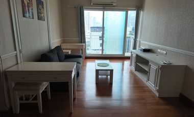 For rent 2 bedrooms condo in Sathon, Bangkok