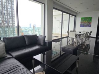 For sale 3 bed condo in Watthana, Bangkok