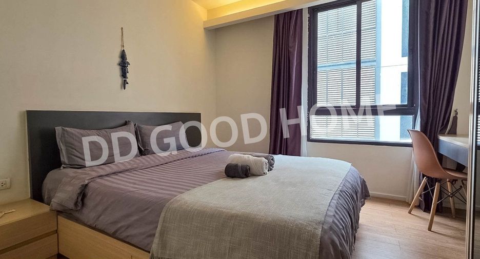 For sale 2 bedrooms condo in Khlong Toei, Bangkok