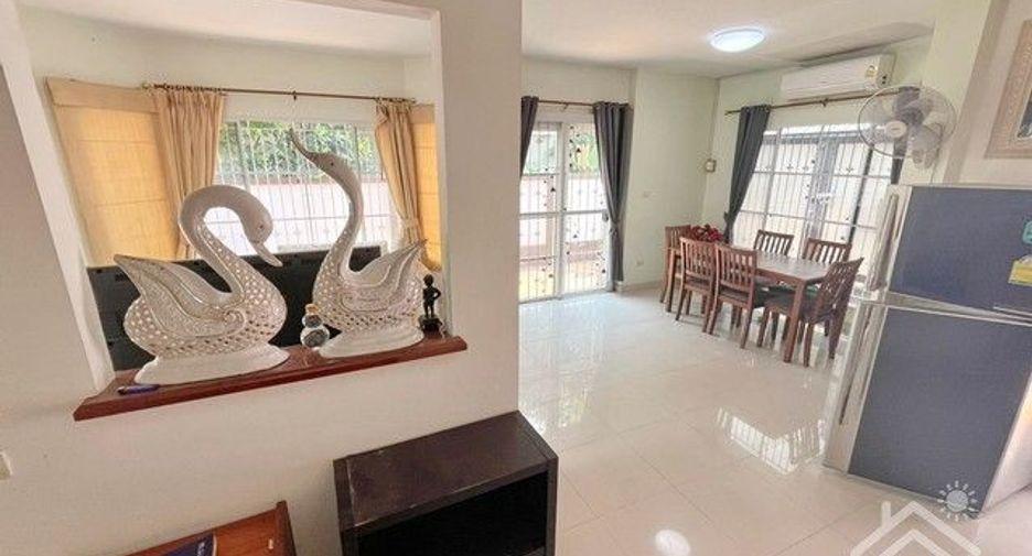 For rent 3 bedrooms house in Mueang Chon Buri, Chonburi