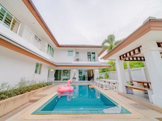 For sale 4 bedrooms villa in Bang Lamung, Chonburi