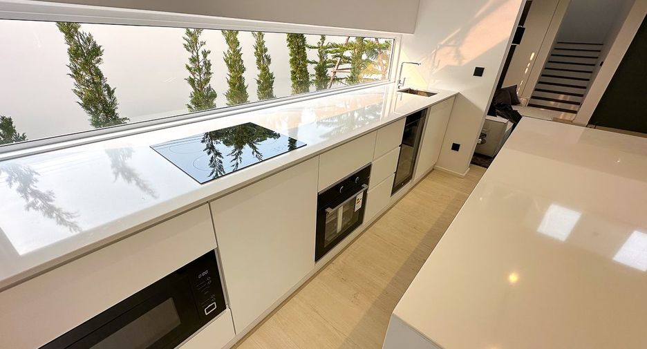 For rent and for sale 4 bedrooms house in Hang Dong, Chiang Mai