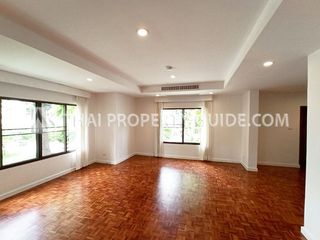 For rent 4 bed house in Pak Kret, Nonthaburi