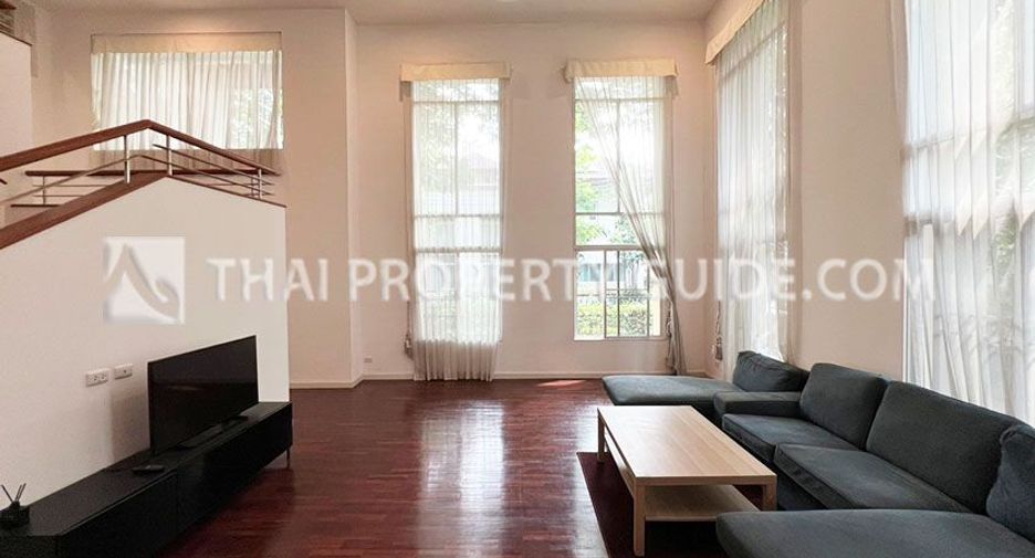 For rent 4 bedrooms house in Pak Kret, Nonthaburi