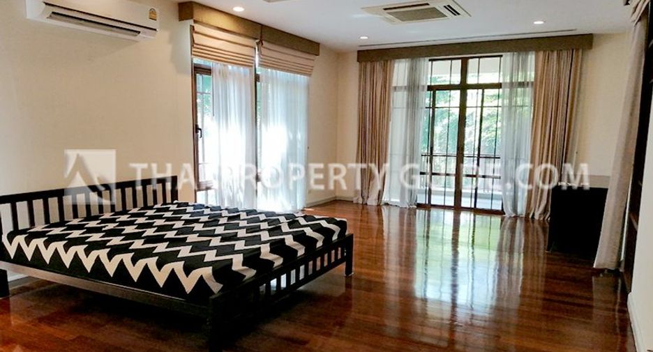 ให้เช่า 4 ห้องนอน บ้านเดี่ยว ใน วัฒนา, กรุงเทพฯ