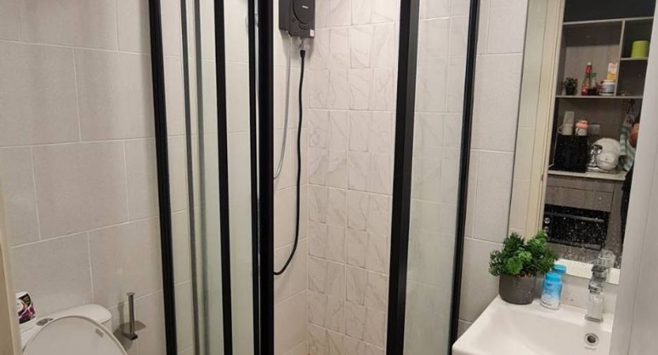 For rent 1 bed condo in Khlong Luang, Pathum Thani