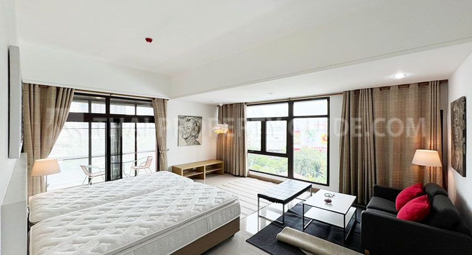 For rent 4 bedrooms condo in Watthana, Bangkok