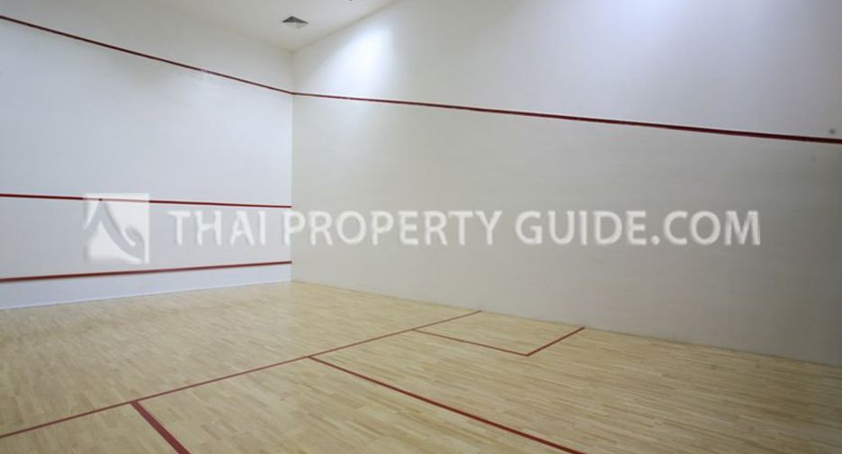 For rent 4 bedrooms condo in Watthana, Bangkok