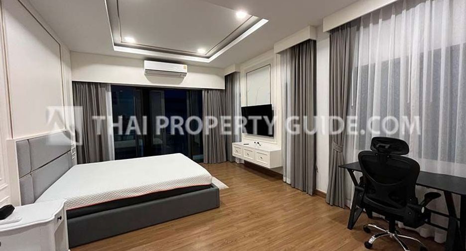 For rent 4 bedrooms house in Bang Phli, Samut Prakan