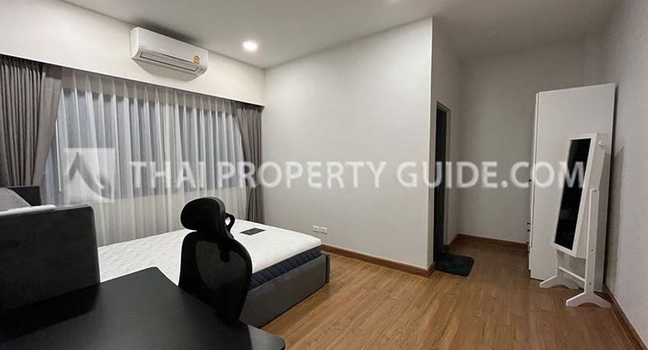 For rent 4 bedrooms house in Bang Phli, Samut Prakan