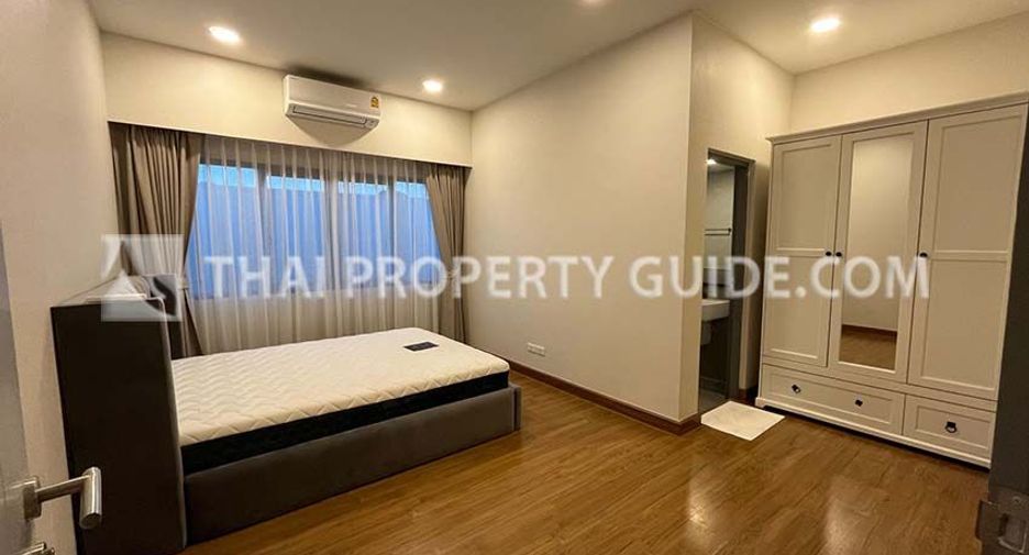 For rent 4 bedrooms house in Bang Phli, Samut Prakan